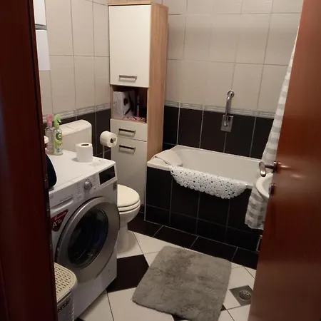 Apartment Mario - Arena